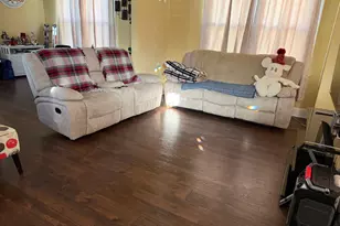 130 W Edgevale Rd, Baltimore, MD 21225 - Photo 2
