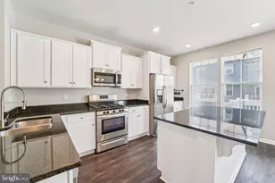 2070 Hinshaw Dr, Odenton, MD 21113 - Photo 16