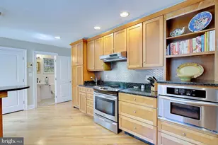 2 Isaacs St, Annapolis, MD 21401 - Photo 36