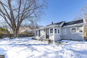 4828 Woods Wharf Rd, Shady Side, MD 20764 - Photo 1