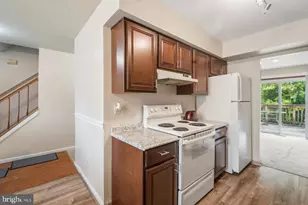 8153 Turn Loop Rd, Glen Burnie, MD 21061 - Photo 8