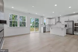 5720 Howard Dr, Glen Burnie, MD 21061 - Photo 6