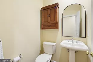 1557 Star Stella Dr, Odenton, MD 21113 - Photo 16
