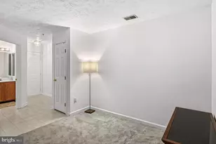 2442 Blue Spring Ct, Odenton, MD 21113 - Photo 4
