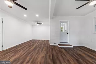 1511 Long Point Rd, Pasadena, MD 21122 - Photo 18