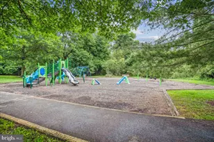 2015 Gov Thomas Bladen Way, Annapolis, MD 21401 - Photo 34