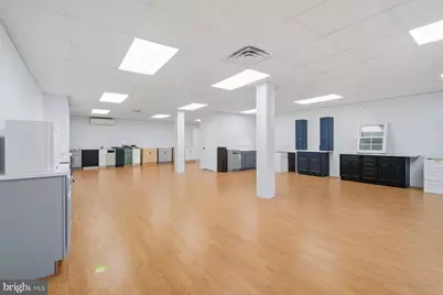 1205 Crain Highway N, Glen Burnie, MD 21061 - Photo 32
