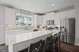 23 Burlwood Dr, Millersville, MD 21108 - Photo 8