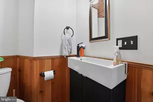 119 Sandy Beach Dr, Pasadena, MD 21122 - Photo 20