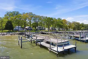 890 Linden Ave, North Beach, MD 20714 - Photo 4