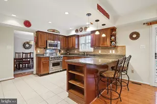 1247 Doubleday Dr, Arnold, MD 21012 - Photo 4