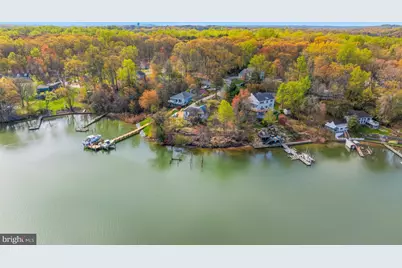 8046 Forest Glen Drive, Pasadena, MD 21122 - Photo 6