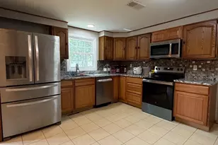 932 Winterhaven Dr, Gambrills, MD 21054 - Photo 10