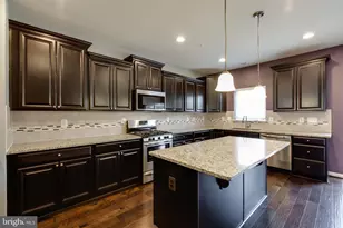 1314 Hawthorn Dr, Hanover, MD 21076 - Photo 2