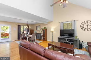 2 Windwhisper Ln, Annapolis, MD 21403 - Photo 4