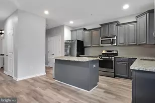 7524 Briargrove Lane, Glen Burnie, MD 21060 - Photo 6