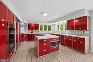 31 Shadow Point Ct, Edgewater, MD 21037 - Photo 12