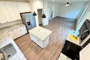 725 220th St, Pasadena, MD 21122 - Photo 10