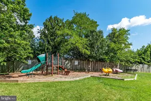 6803 White Water Way, Glen Burnie, MD 21060 - Photo 28