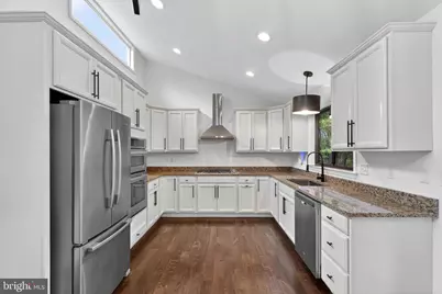 5608 Bimini Court, Churchton, MD 20733 - Photo 4