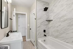 182 Lake Rd, Pasadena, MD 21122 - Photo 14