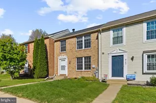 8164 Hazy Dawn Ct, Pasadena, MD 21122 - Photo 2