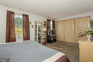 8166 Hazy Dawn Ct, Pasadena, MD 21122 - Photo 20