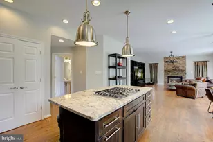 2407 Lawndale Ct, Gambrills, MD 21054 - Photo 18