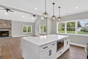 2001 Poplar Ridge Rd, Pasadena, MD 21122 - Photo 8