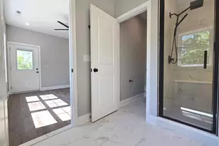 2001 Poplar Ridge Rd, Pasadena, MD 21122 - Photo 24