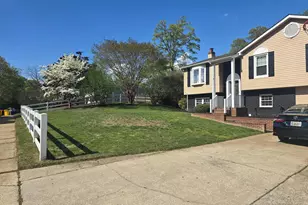 209 New York Ave, Pasadena, MD 21122 - Photo 10