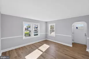 8 Hanford Dr, Harmans, MD 21077 - Photo 2