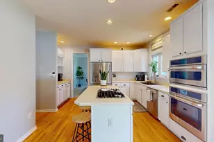 8314 Hope Point Ct, Millersville, MD 21108 - Photo 14