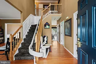 2129 Red Leaf Ct, Gambrills, MD 21054 - Photo 6