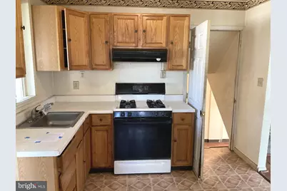 727 Delmar Avenue, Glen Burnie, MD 21061 - Photo 6