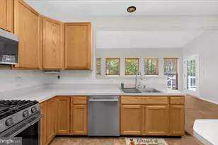 7906 Winterbrook Ct, Severn, MD 21144 - Photo 16