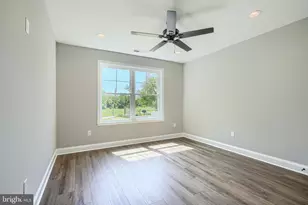 1106 Marley Creek Dr, Glen Burnie, MD 21060 - Photo 28