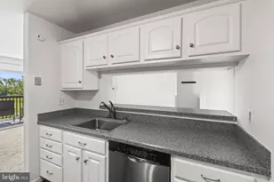 6703 Rapid Water Way, Glen Burnie, MD 21060 - Photo 10