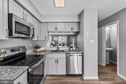 547 Dahlgreen Road, Glen Burnie, MD 21061 - Photo 12