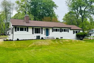 420 Edgemere Dr, Annapolis, MD 21403 - Photo 1