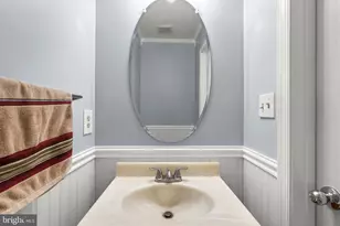 319 Rock Springs Ct, Pasadena, MD 21122 - Photo 10