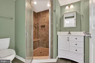 103 Wainwright Dr, Annapolis, MD 21401 - Photo 16