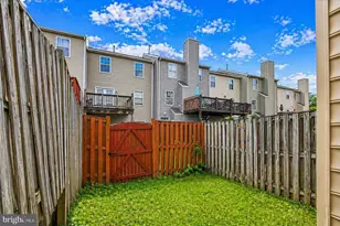 2441 Wentworth Dr, Crofton, MD 21114 - Photo 4