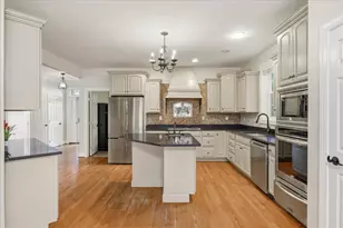 262 Capote Ct E, Severna Park, MD 21146 - Photo 4