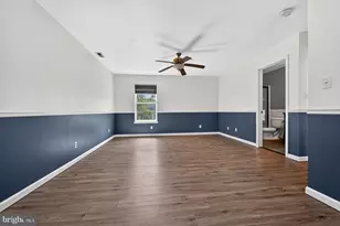 217 Oak Dr, Pasadena, MD 21122 - Photo 22