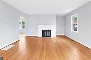 104 Twin Oaks Rd, Linthicum Heights, MD 21090 - Photo 4
