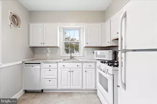 104 Twin Oaks Rd, Linthicum Heights, MD 21090 - Photo 6