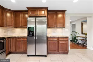 8350 Sycamore Rd, Millersville, MD 21108 - Photo 16