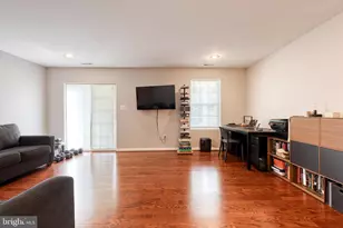 513 Bluffton Dr, Glen Burnie, MD 21060 - Photo 4