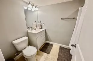 8020 Escalon Ave, Pasadena, MD 21122 - Photo 14